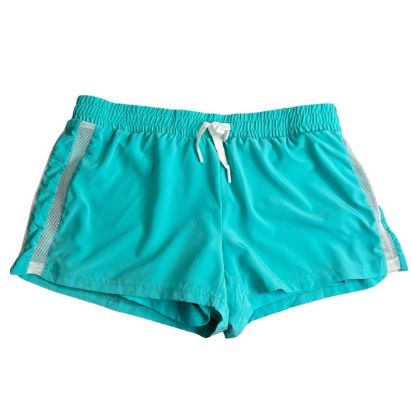 Fabletics Green Activewear Shorts Size XL Sporty Workout - Picture 1 of 9